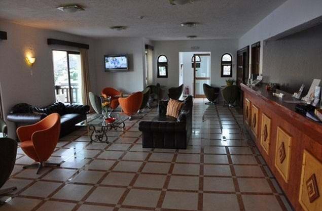Ilidi Rock Apartments Tílos المطعم الصورة